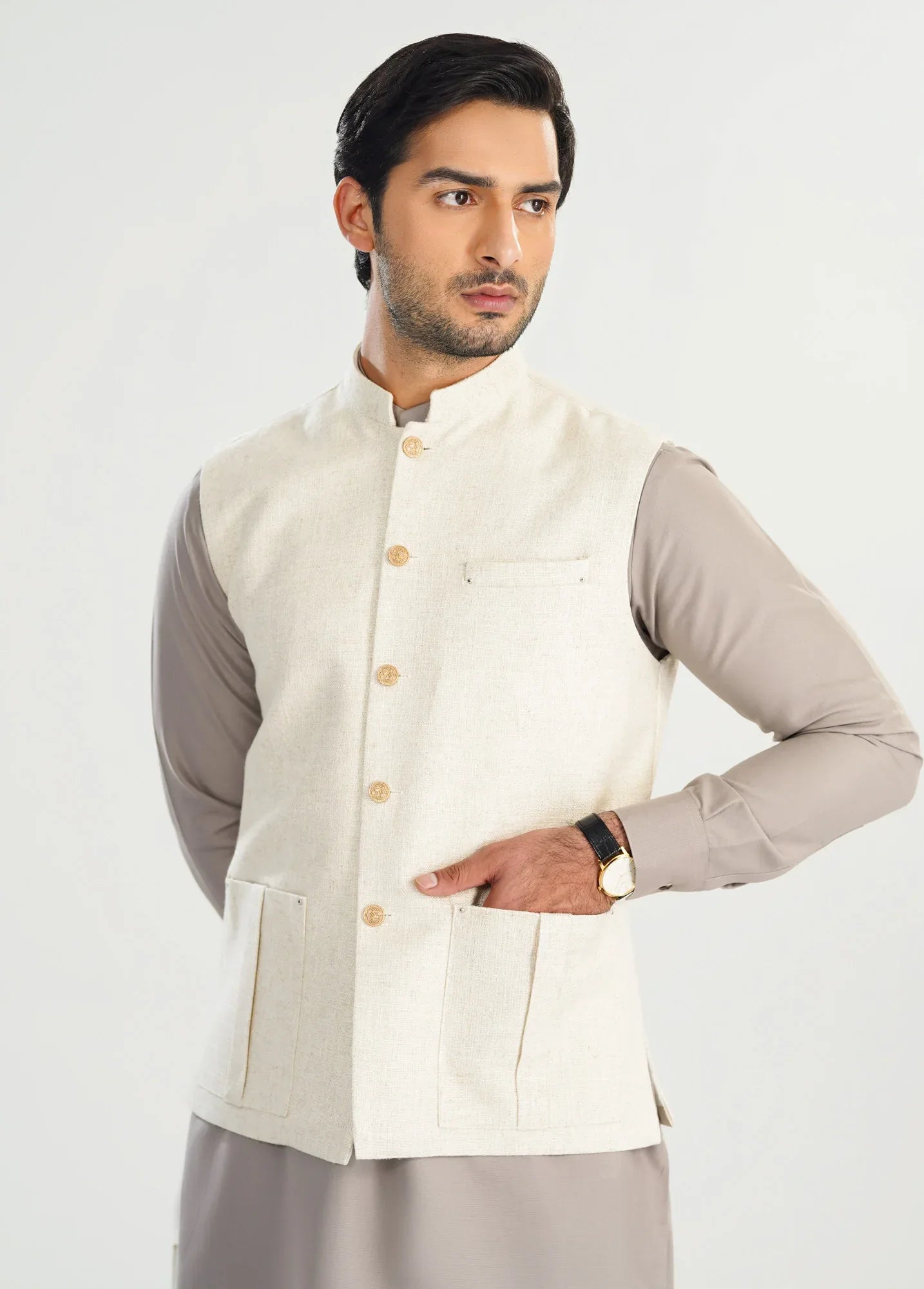 Off White Handloomed Khaddar Waistcoat - Straigth Cut - Men - Muraqsh -- Menswear