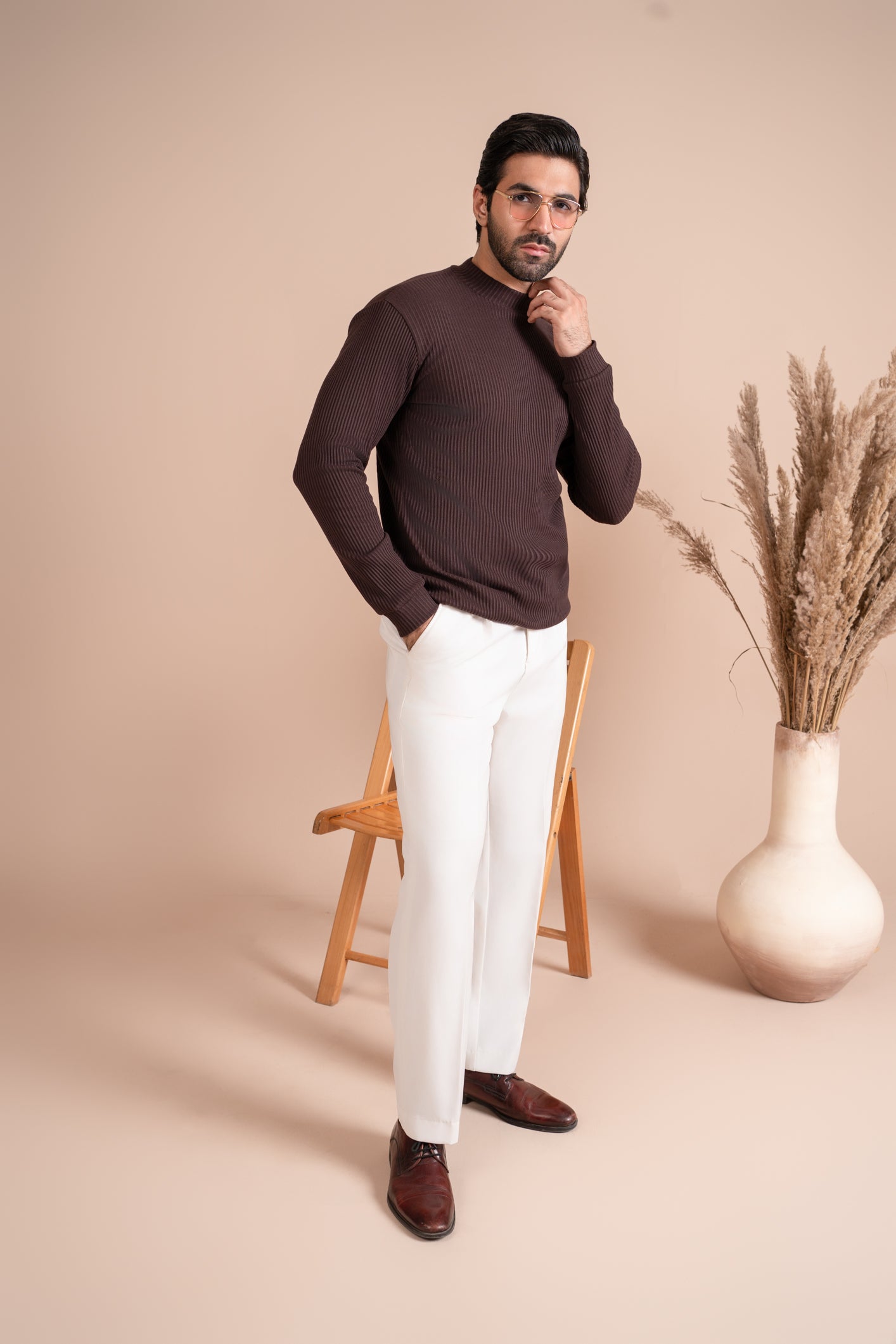 Ribbed Brown Mock Neck - Relaxed Fit - Men