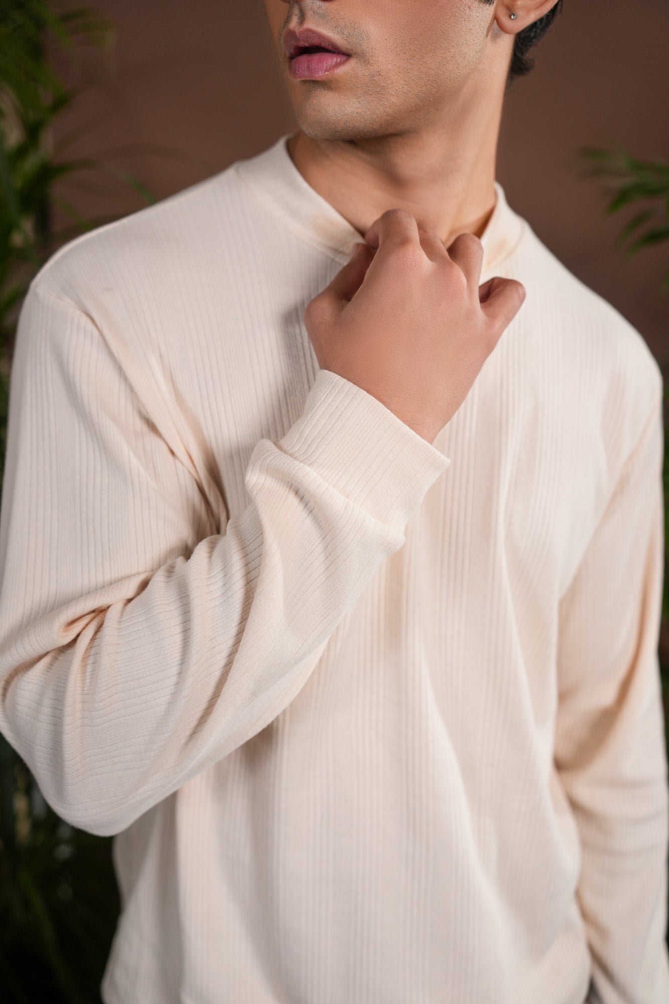 Ribbed White Mock Neck - Relaxed Fit - Men