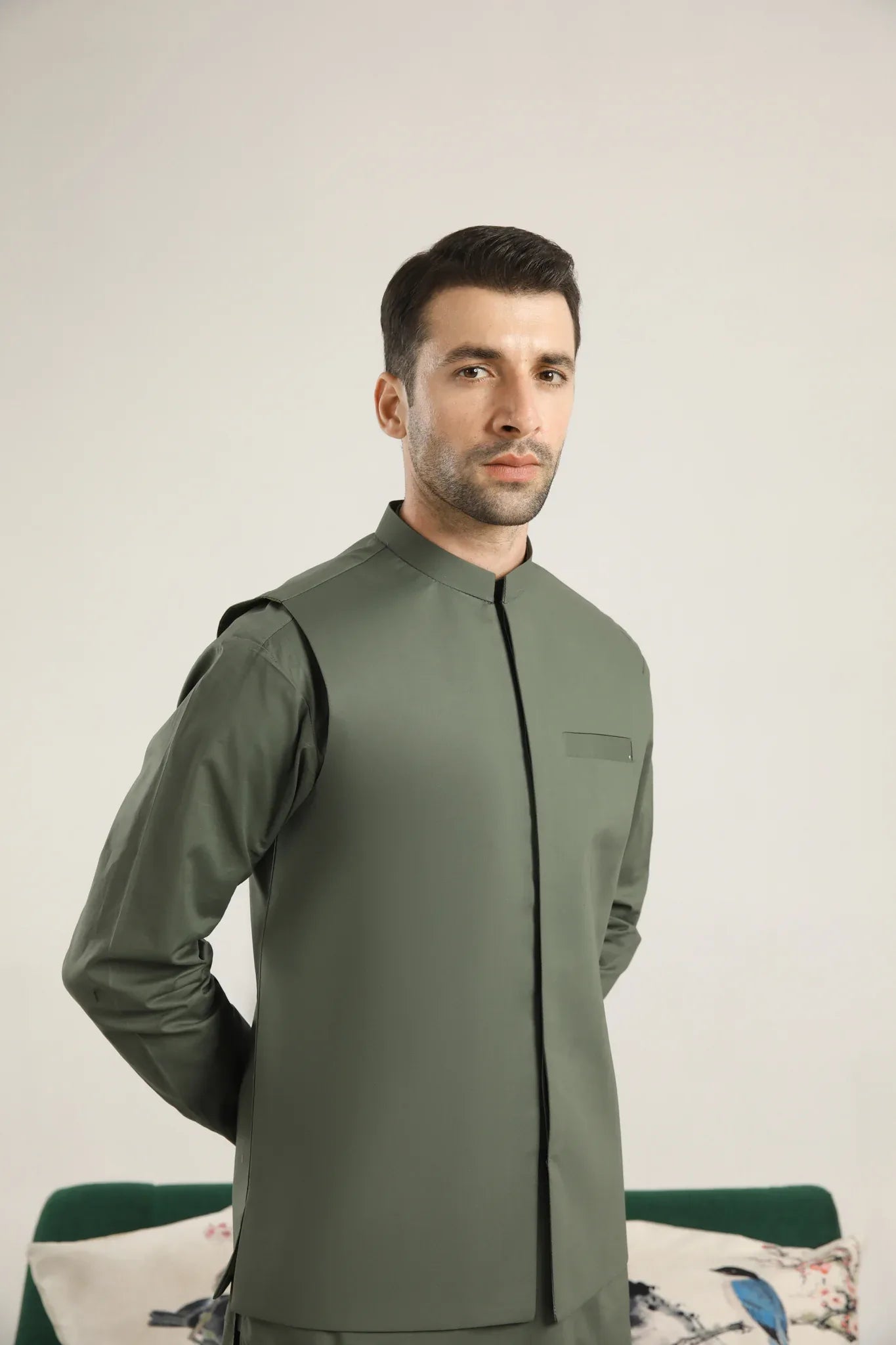Army Green Soft Cotton Waistcoat - Men - Muraqsh -- Menswear