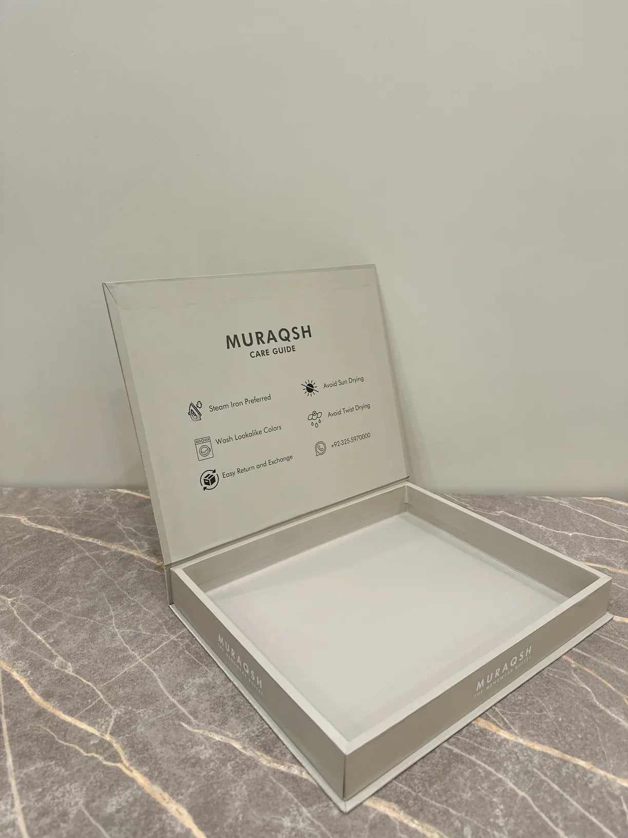 Premium Gift Box Top Drip off and Textured Grooving in Mint - Muraqsh -- Menswear