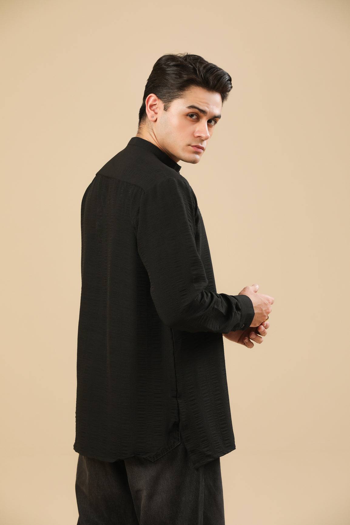 Black Textured Short Kurta - Men
