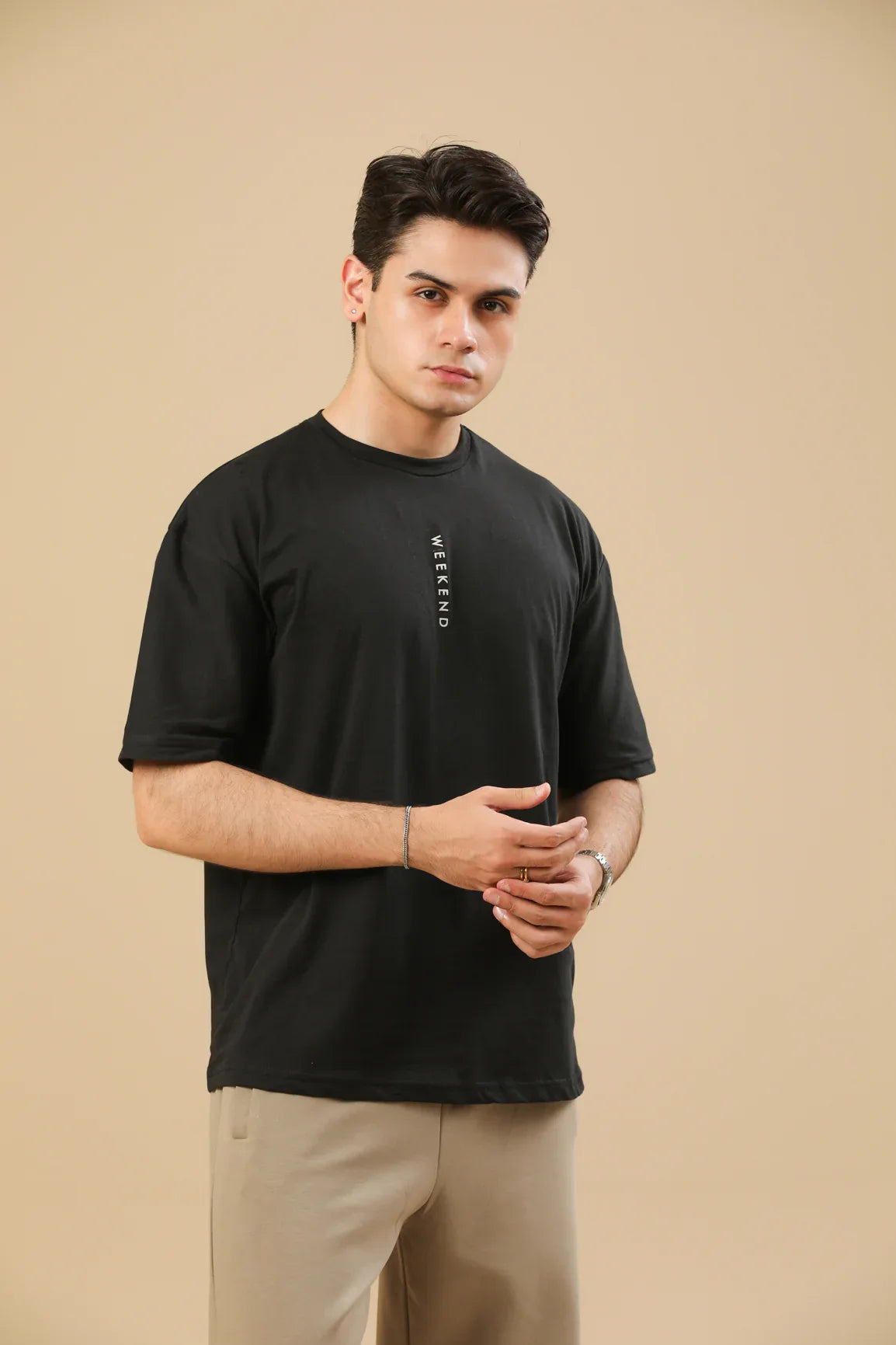 Weekend Oversized Tee in Black - Men - Muraqsh -- Men Western