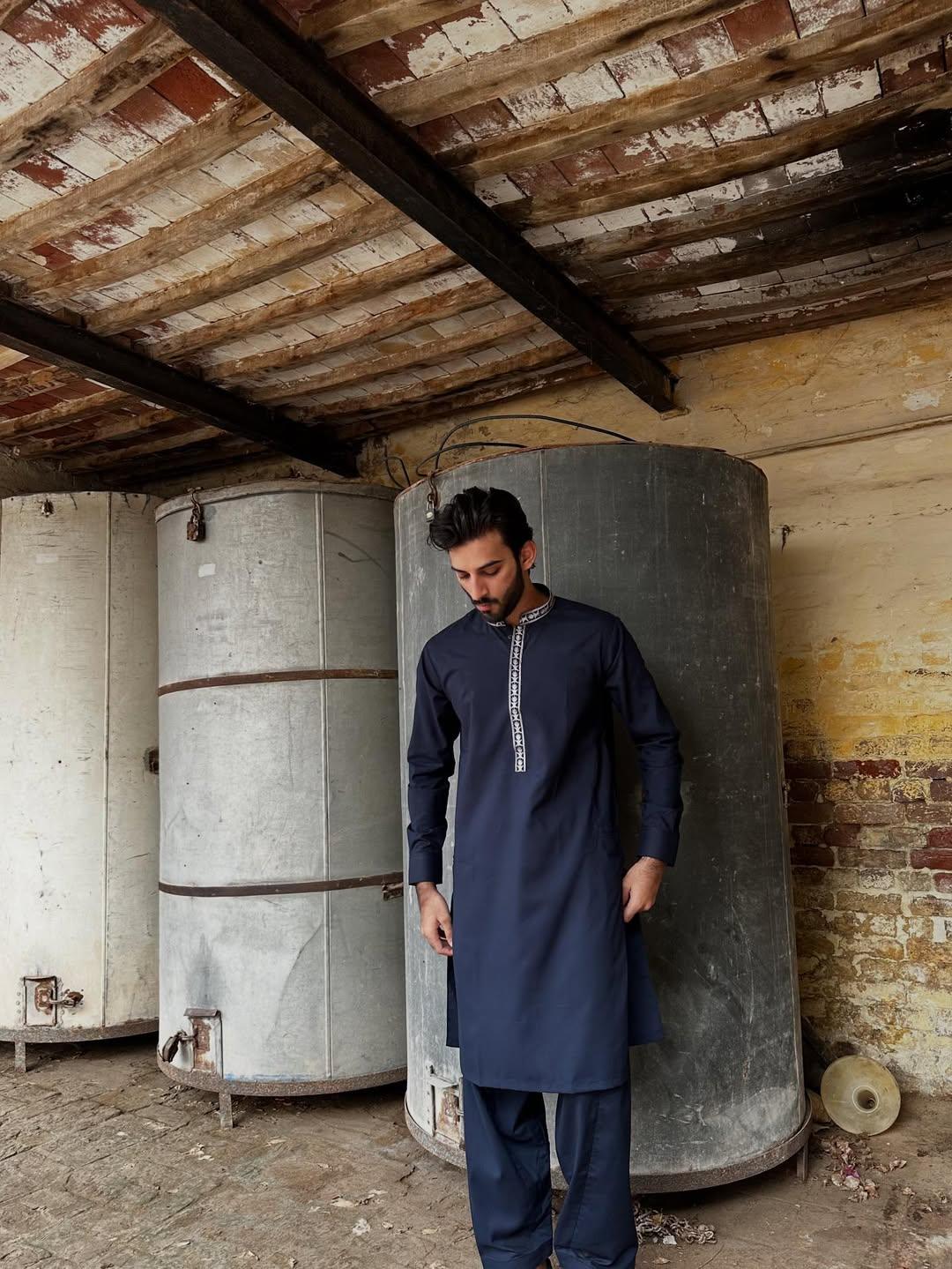 Formal Navy Blue Kurta Shalwar - Collar Neck Embroidered - Men - Muraqsh -- Menswear