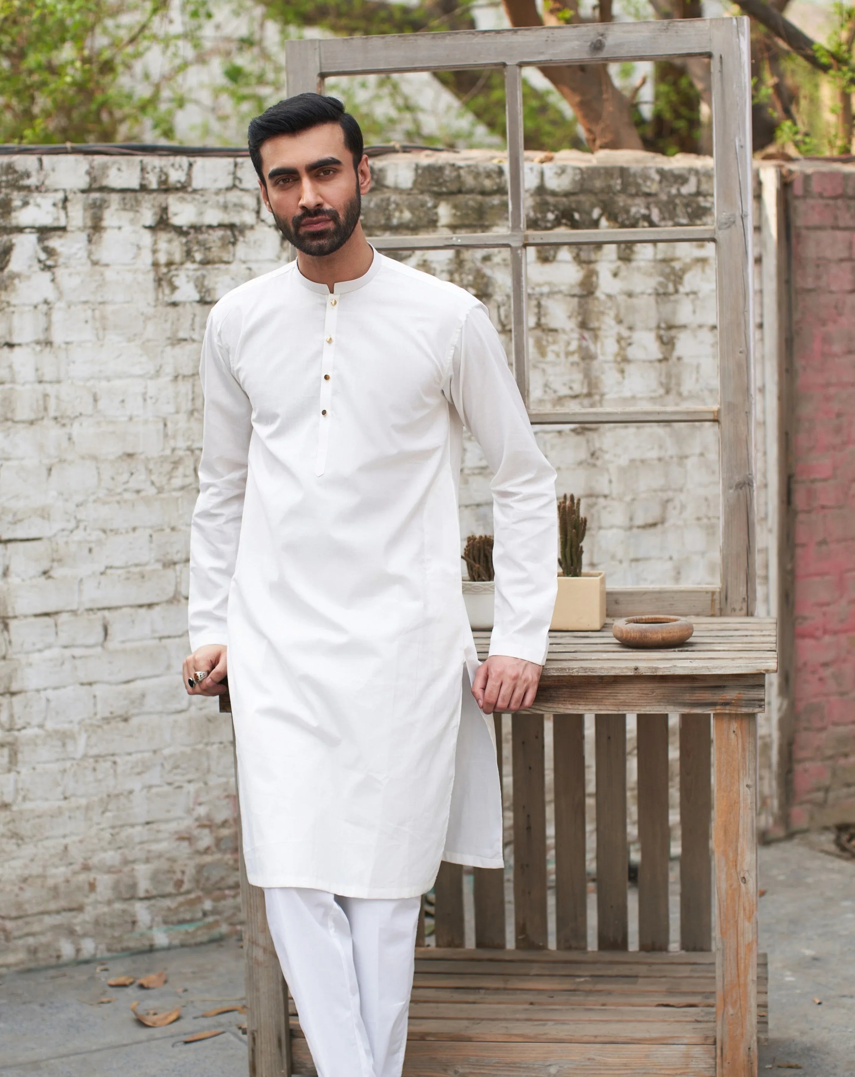Off White Cotton Kurta - MuraqshMuraqsh