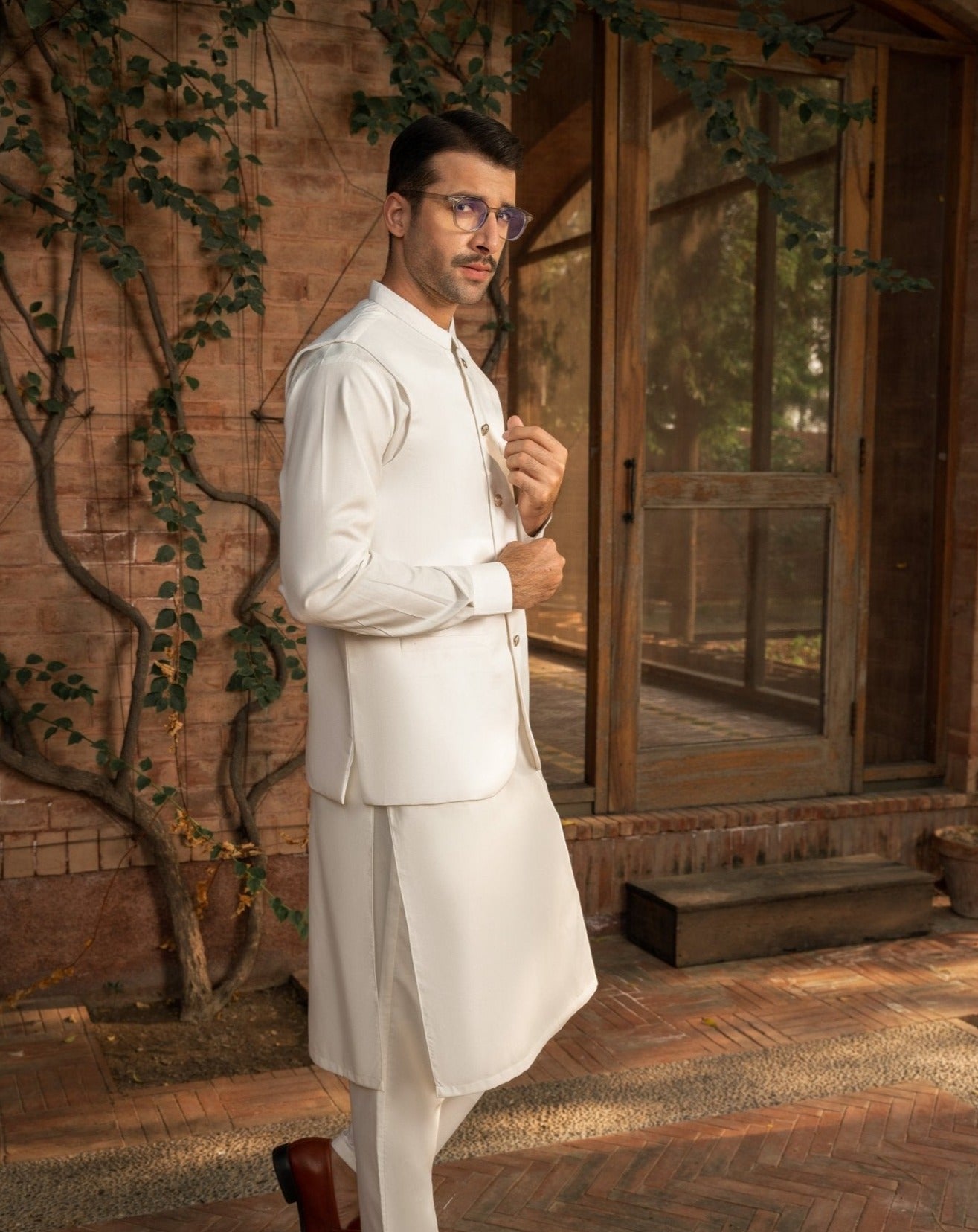 Off White Shalwar Kameez and Waistcoat - 3PC Set - Men