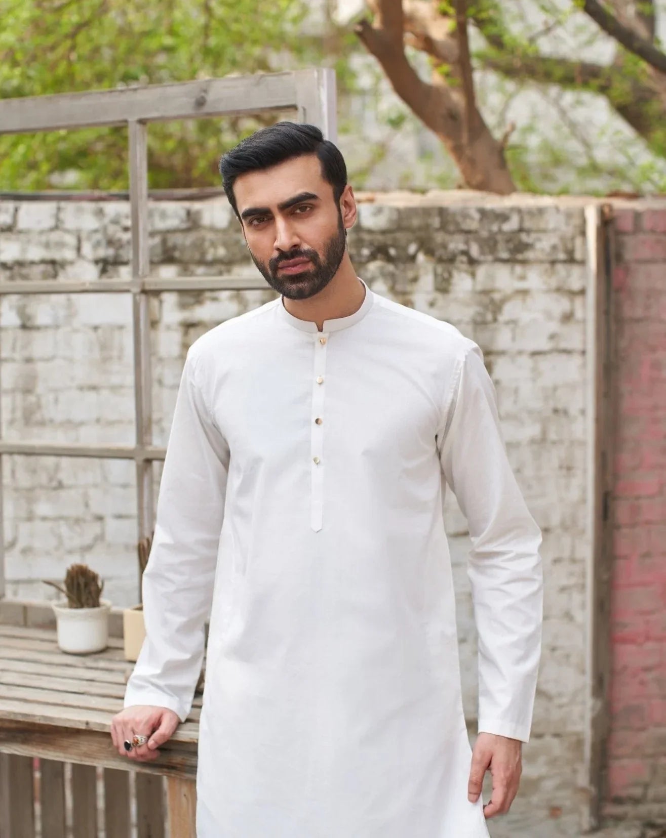 Off White Cotton Kurta - MuraqshMuraqsh