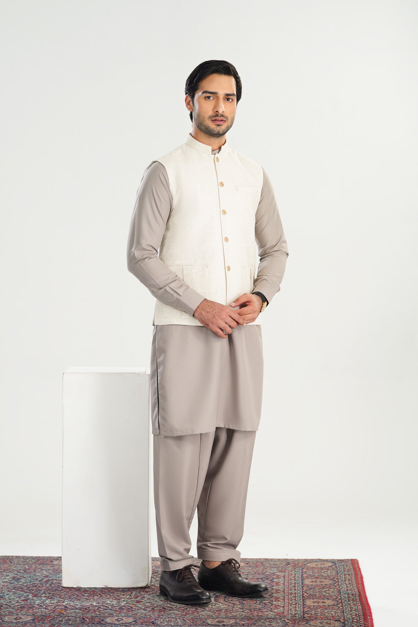 Off White Handloomed Khaddar Waistcoat - Straigth Cut - Men