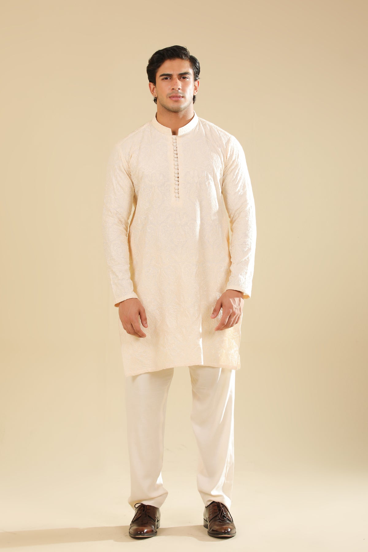 Andaz - Bosky White Raw Silk Embroidered Kurta Trouser - Men