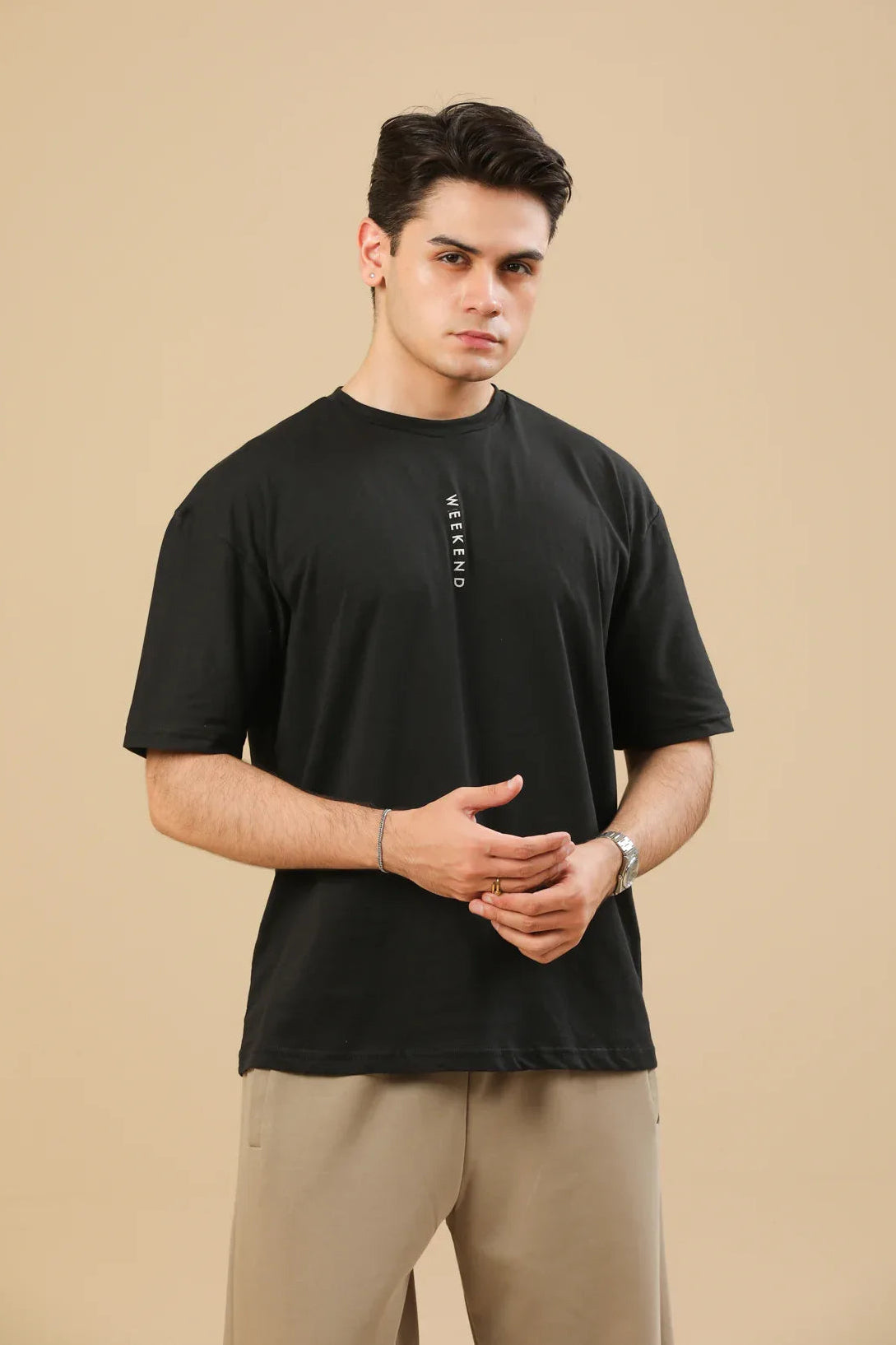 Weekend Oversized Tee in Black - Men - Muraqsh -- Men Western