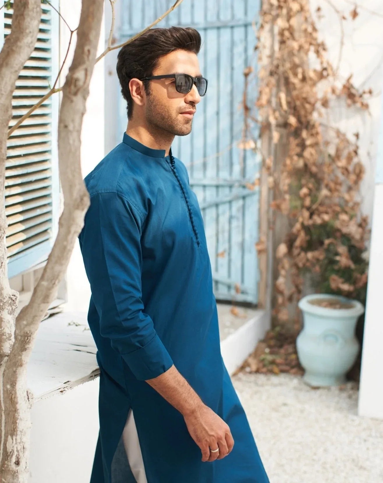 Muraqsh Ready To Wear   Men Sky Blue Cotton Embroidered Kurta Trouser MURBECK - Summer Collection